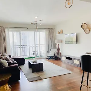 The Crescent- Serene, Luxury 2br With Balcony, Office, Gym And Sauna In Kileleshwa Lavington Apartment Nairobi