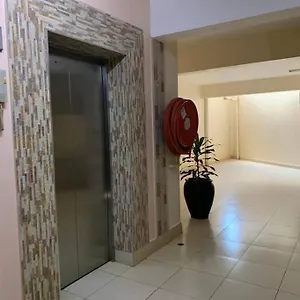 Spire Plaza 2 Bedroom * Nairobi