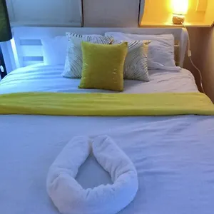 Malazi Airbnb- South B *