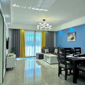 Stayrest Safari Tours New 3 Bedroom In Kilimani With Rooftop Pool