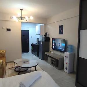 Super Kileleshwa With Gym,balcony & Netflix Apartment