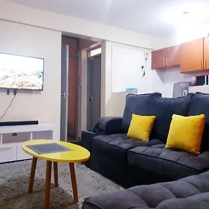 Ruby - Trm Drive Apartment *