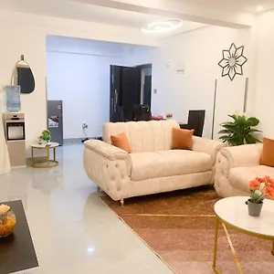 Luxe 2br With Breathtaking Views Of In Valley Heights Bed & Breakfast