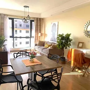 Modern 1br With Balcony, Pool/gym In Kileleshwa Nairobi
