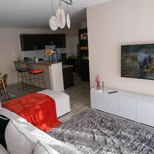 Modern 2br Sanctuary, Pool & Gym Apartment Nairobi