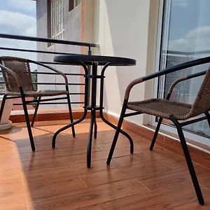 Rossyln Close To Un, Village Market And Two Rivers Mall * Nairobi