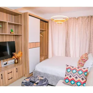 Charming At Goldpark Kilimani, Yaya Centre Nairobi