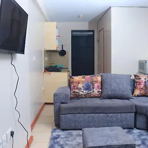 Impeccable 1-bed In Apartment *