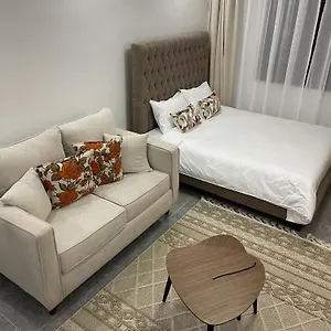 Cariboucave Apartment
