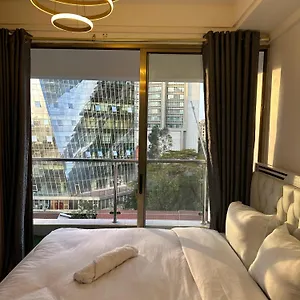 Luxury Near Yaya Kilimani Apartment *