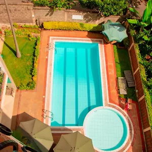 Fstar Luxury Penthouse 2 Bedroom Servant Quarter Apartment *