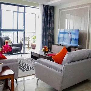 Modern Executive Near Yaya Centre Apartment *