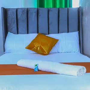 Apartment Skyhomes - Fully Furnished Near Jkia Airport, Downtown Nairobi, Sgr Terminus Nairobi