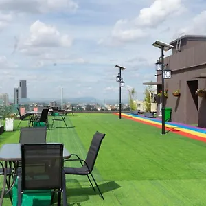 The Perfect And Executive Siayapark Apartment
