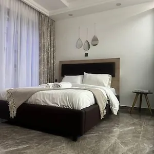 Kilimani Condo, Free Parking&gym *