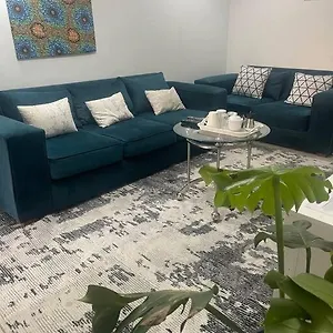 Cosy 2 Bedroom Kilimani Apartament *