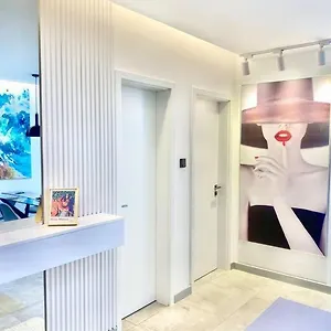 The Sunset Loft - World-class Stylish 1 Bedroom Apartment *