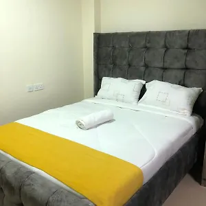 Bed & Breakfast Studio At West At Stadeview