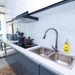 Kilimani Apartment *