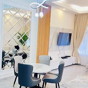 Apartment Luxe 1 Bed In Lavington *