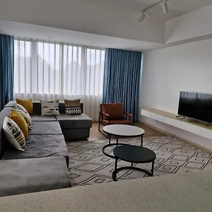 Laurel Haven Abode Apartment