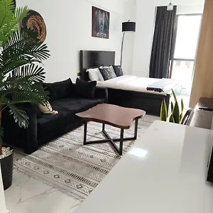Exquisite In Kilimani Apartment *