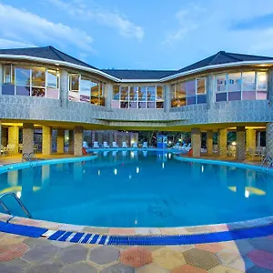 Nokras Riverine & Hotel 4*