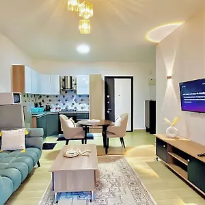 Gorgeous Views 1 Bed With Rooftop Gym Apartment *