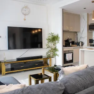 Gtc 28 Apartment *