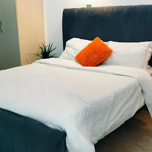Kilimani Apartment *