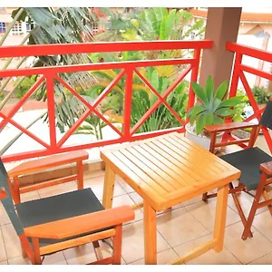 Homely 1 Bedroom With A Balcony, Westlands *