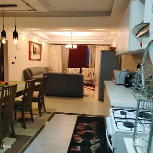 Vesta C06 3br Apartment