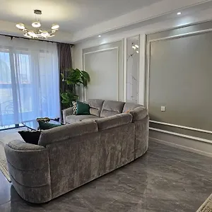 Luxurious In Kilimani *