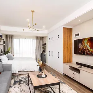 Luxury Cozy 5 Star In Kilimani Apartment
