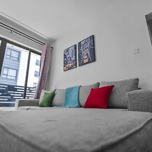 Stylish And Spacious 1bedroom With King Bed In Prime Location * Nairobi