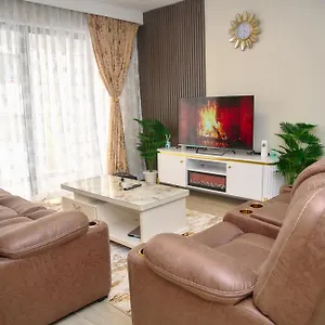 Modern Near Airport With Swimming Pool Apartment