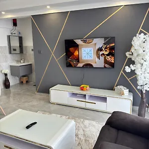 Lisa Luxury Homes *