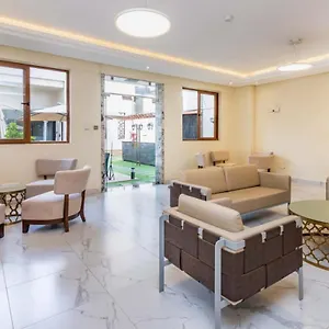 Moon Valley Apartment