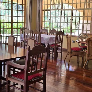 Spurwing 3* Nairobi