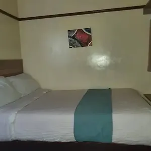 Waiyaki Way Springs Apartment