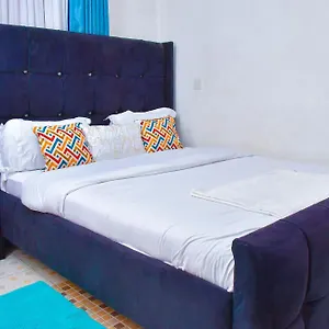 Posh Homes One Bedroom,trm Drive 721-390-856 *