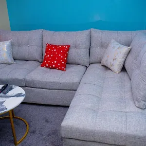 Gany Homes - Cozy 1-bedroom In With Parking And Netflix - Trm Drive Apartment Nairobi