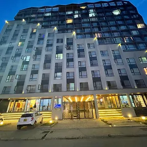 Tsavo Apartment *