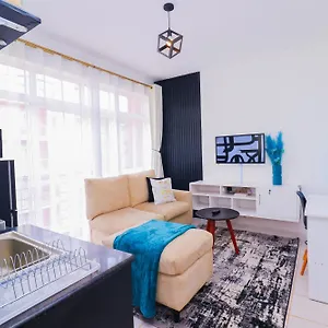 Bed & Breakfast Pearl Luxury: With Netflix On Ngong Road *