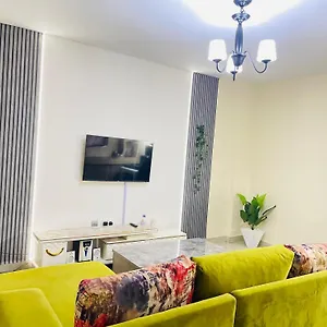 The Snug Spot * Ruaka