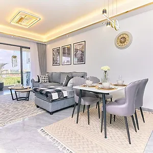 Luxury Modern With A Pool And Gym In Kilimani Apartment Nairobi
