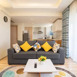 Homely Spacious 2br - Moonvalley Dubai Style Apartment Nairobi