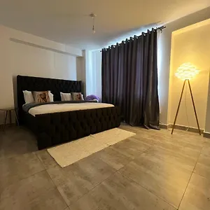 Elegant Private In A 3br Along Ngong Road