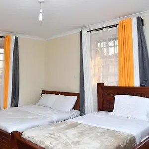 Melrose & Garden Apartment
