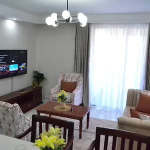 Apartment Lovely Entire Kilimani Estate *
